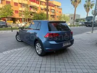 Usado VW Golf VII Sportline 105 CV (77 kW) 2013 Azul Berlina