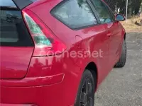 Usado Citroën C4 VTR Sport 110 CV (80 kW) 2004 Rojo Berlina