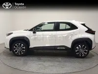 Usado Toyota Yaris Cross Active 116 CV (85 kW) 2022 Blanco SUV