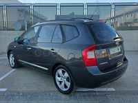 Usado Kia Carens 140 CV (102 kW) 2007 Negro Monovolumen