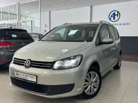 Usado VW Touran Advance 140 CV (102 kW) 2013 Gris / plata Monovolumen