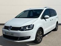 Usado VW Sharan Advance 150 CV (110 kW) 2021 Blanco Monovolumen