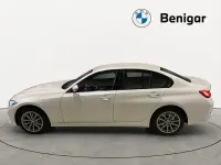 Używany BMW 318 Shadowline 150 KM (110 kW) 2024 Biały Sedan/Limuzyna