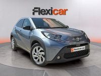 Usado Toyota Aygo X 72 CV (52 kW) 2024 Azul SUV