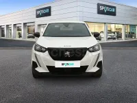 Usado Peugeot 2008 Active 100 CV (73 kW) 2022 Blanco SUV