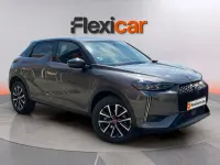 Usado DS Automobiles DS3 Crossback Performance 131 CV (96 kW) 2023 Gris SUV