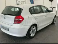 Usado BMW 116 Advantage 122 CV (89 kW) 2011 Blanco Utilitario