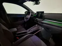 Usado VW T-Roc R-line 150 CV (110 kW) 2025 Amarillo SUV