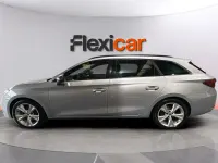 Usado Seat Leon FR 150 CV (110 kW) 2022 Gris Familiar