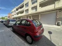 Usado Citroën C3 61 CV (44 kW) 2005 Rojo Berlina