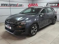 Usado Kia XCeed 115 CV (84 kW) 2019 Gris / plata SUV