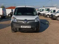 Usado Renault Kangoo 75 CV (55 kW) 2018 Blanco Monovolumen