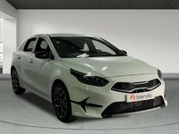 Usado Kia Ceed Style 100 CV (73 kW) 2024 Blanco Utilitario