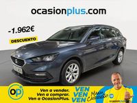 Usado Seat Leon Style 110 CV (80 kW) 2023 Gris Familiar