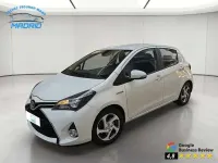 Usado Toyota Yaris Hybrid Active 99 CV (72 kW) 2016 Blanco Utilitario