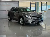 Usado Mercedes GLA200 136 CV (100 kW) 2019 Gris SUV