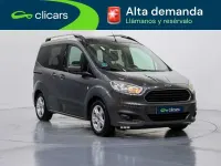 Usado Ford Tourneo Courier Trend 102 CV (75 kW) 2015 Gris Monovolumen