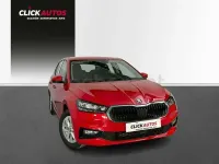 Usado Skoda Fabia Ambition 110 CV (80 kW) 2024 Rojo Utilitario