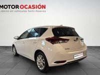 Usado Toyota Auris Hybrid Active 140 CV (102 kW) 2018