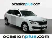 Usado Skoda Kamiq Ambition 95 CV (69 kW) 2021 Blanco SUV