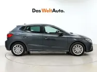 Usado Seat Ibiza FR 116 CV (85 kW) 2025 Gris Utilitario