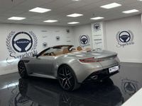 Usado Aston Martin DB12 680 CV (500 kW) 2024 Plateado Coupe