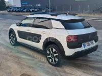 Usado Citroën C4 Feel 100 CV (73 kW) 2016 Blanco Berlina
