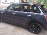 Usado Mini Cooper S 192 CV (141 kW) 2019 Gris Utilitario