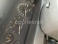 Usado Jeep Grand Cherokee Laredo 140 CV (102 kW) 1999 Azul SUV