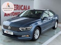 Usado VW Passat Highline 150 CV (110 kW) 2016 Azul Berlina