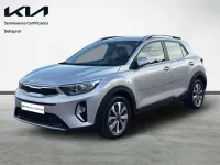 Usado Kia Stonic 101 CV (74 kW) 2025 Plateado SUV