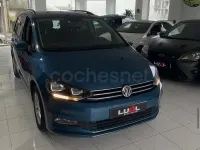 Usado VW Touran Advance 115 CV (84 kW) 2017 Azul Monovolumen