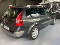 Usado Renault Mégane II Dynamique 111 CV (81 kW) 2007 Gris Utilitario