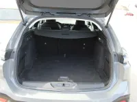 Usado Peugeot 308 Allure 130 CV (95 kW) 2024 Gris Familiar