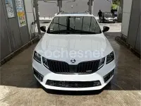 Usado Skoda Octavia RS 184 CV (135 kW) 2017 Blanco Familiar