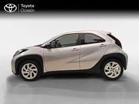 Usado Toyota Aygo X Play 72 CV (52 kW) 2024 Gris SUV