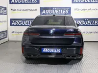 Begagnad BMW 760 571 HK (419 kW) 2023 Svart Sedan