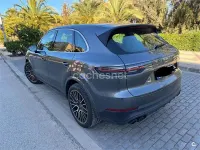 Usado Porsche Cayenne 340 CV (250 kW) 2020 Gris / plata SUV