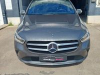 Usado Mercedes B180 122 CV (89 kW) 2019 Beige Monovolumen