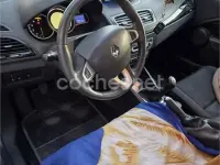 Usado Renault Mégane Expression 90 CV (66 kW) 2012 Gris / plata Berlina
