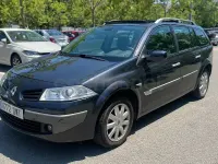 Usado Renault Mégane GrandTour Dynamique 105 CV (77 kW) 2006 Negro Familiar