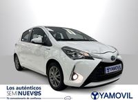Usado Toyota Yaris Hybrid Active 100 CV (73 kW) 2019 Blanco Berlina