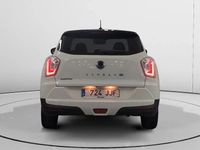 Usado SsangYong Tivoli 115 CV (84 kW) 2015 Blanco SUV