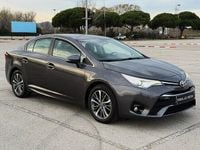 Usado Toyota Avensis Advance 147 CV (108 kW) 2017 Gris Berlina