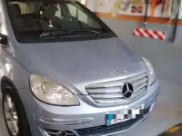 Usado Mercedes B180 109 CV (80 kW) 2007 Gris Monovolumen