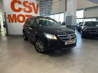 Używany VW Tiguan Sport 140 KM (102 kW) 2008 Czarny SUV