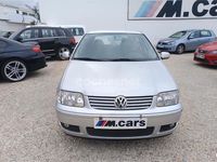 Usado VW Polo Trendline 100 CV (73 kW) 2001 Gris / plata Berlina