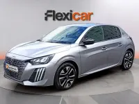 Usado Peugeot 208 Allure 101 CV (74 kW) 2025 Gris Utilitario
