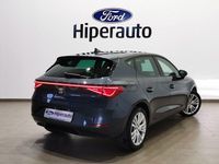 Usado Seat Leon Style 130 CV (95 kW) 2021 Gris / plata Berlina