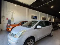Usado Nissan Note Tekna 110 CV (80 kW) 2008 Gris / plata Utilitario